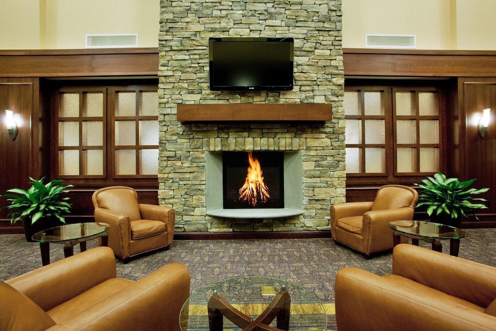 Holiday Inn Express & Suites Wilmington-Newark By Ihg Beltér fotó