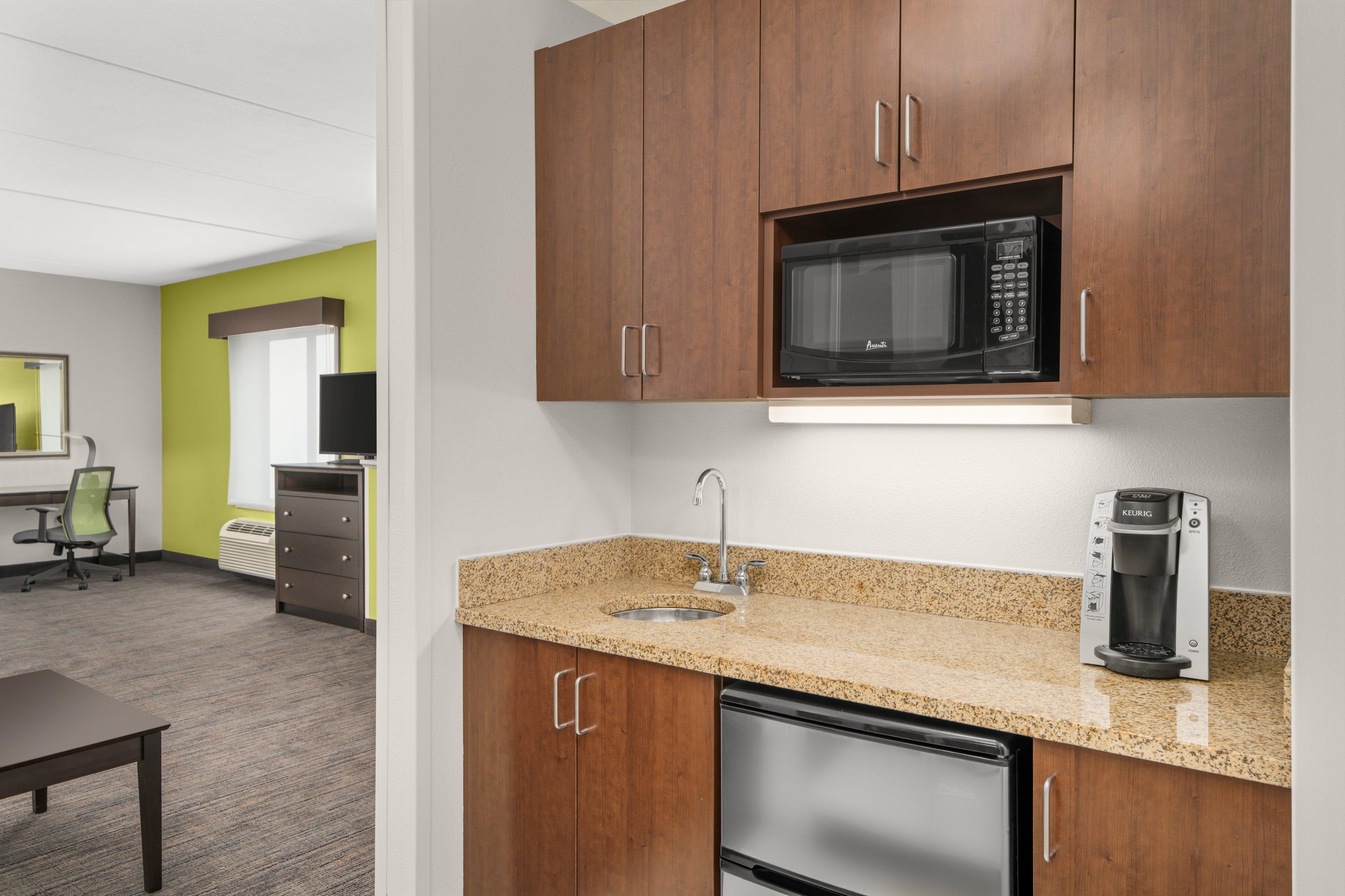 Holiday Inn Express & Suites Wilmington-Newark By Ihg Kültér fotó